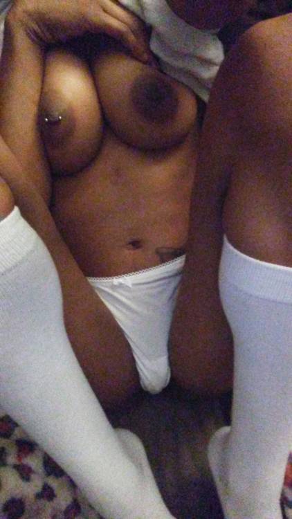 hunny-beme:  You guys like the gift i got?  😍😍😍  Knee high sock with matching thong  😍😍😍  Gotta love them