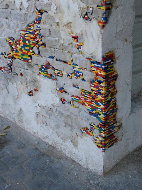 iwanttoberecycled:  library-lessons:  Cracks in the wall repaired with LEGO blocks.