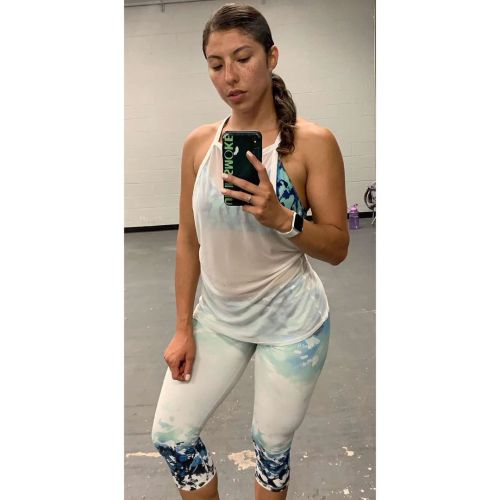 One of my favorite gym outfits&hellip; I realize I post it a lot. Lol ‍♀️ . . . . . #workout