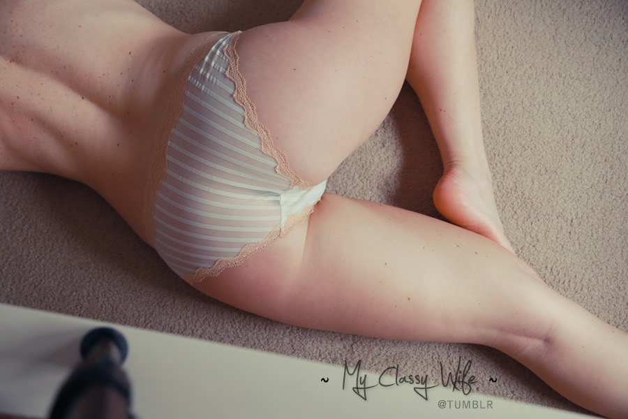 myclassywife:  Just wanted to show that she also owns pretty panties!