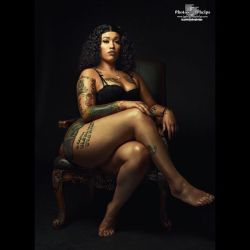 First shot  with Persia @haruhiokaa .. as my  post surgery photoshoot :-) #photosbyphelps #photography #thick #tattooedbabes #tattooedgirls #baltimore #inked #dancer #earthshaker #model Photos By Phelps IG: @photosbyphelps I make pretty people….Prettier.™