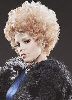keybladesoras:   Effie Trinket + The Hunger Games/Catching Fire Promotional Material.