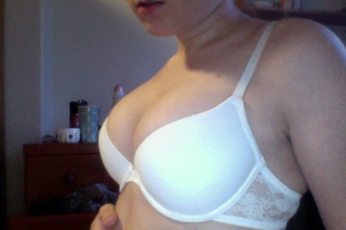 My boobs get so soft and swollen before periods&hellip;