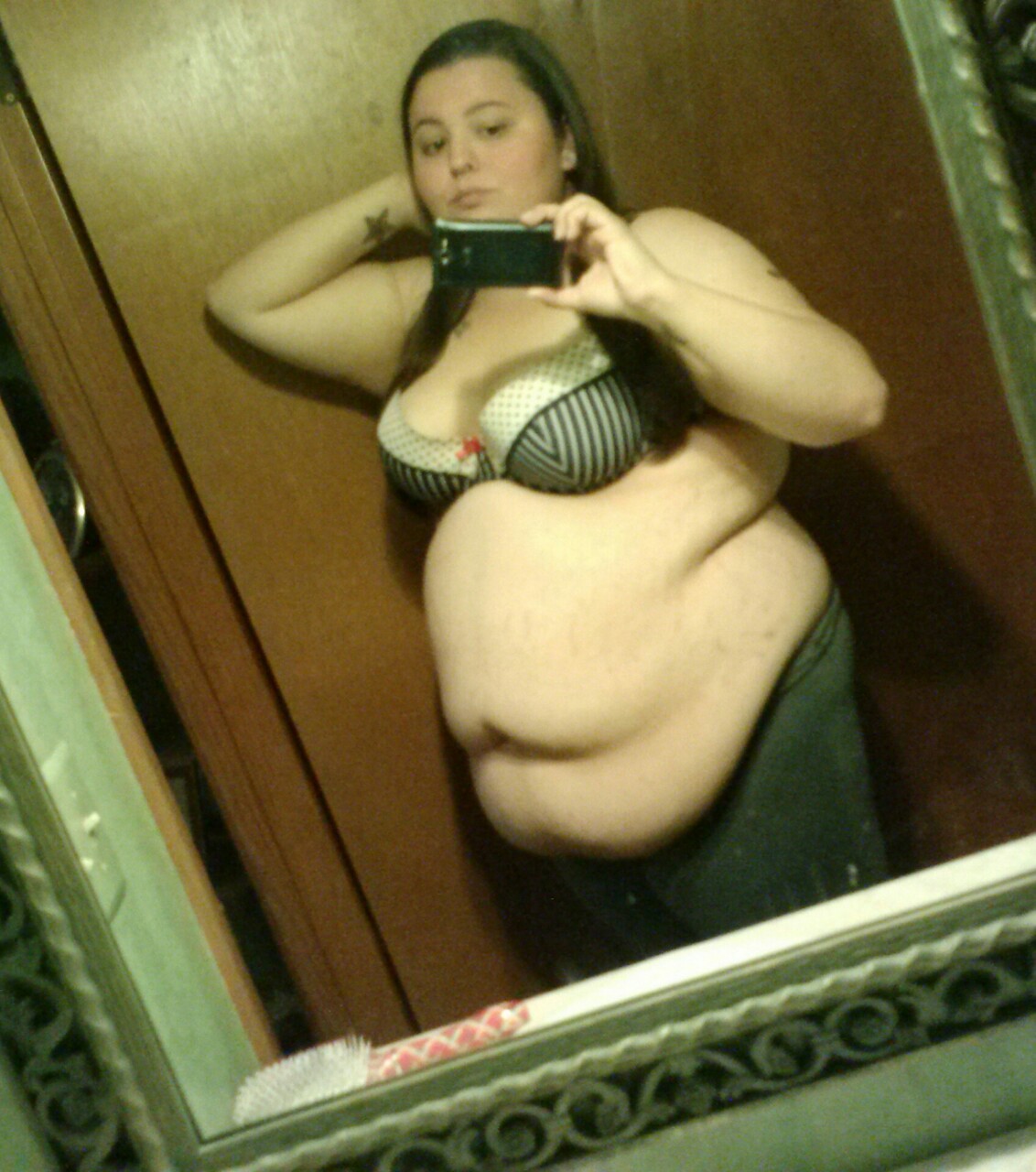 obesegoddess:  That belly.