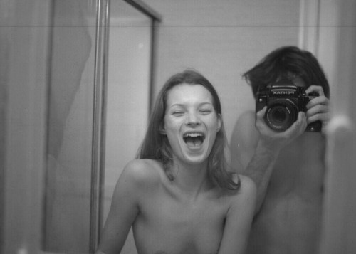 jinxproof:Kate Moss & Mario Sorrenti,