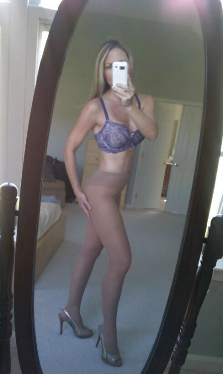 pantyhoseselfie