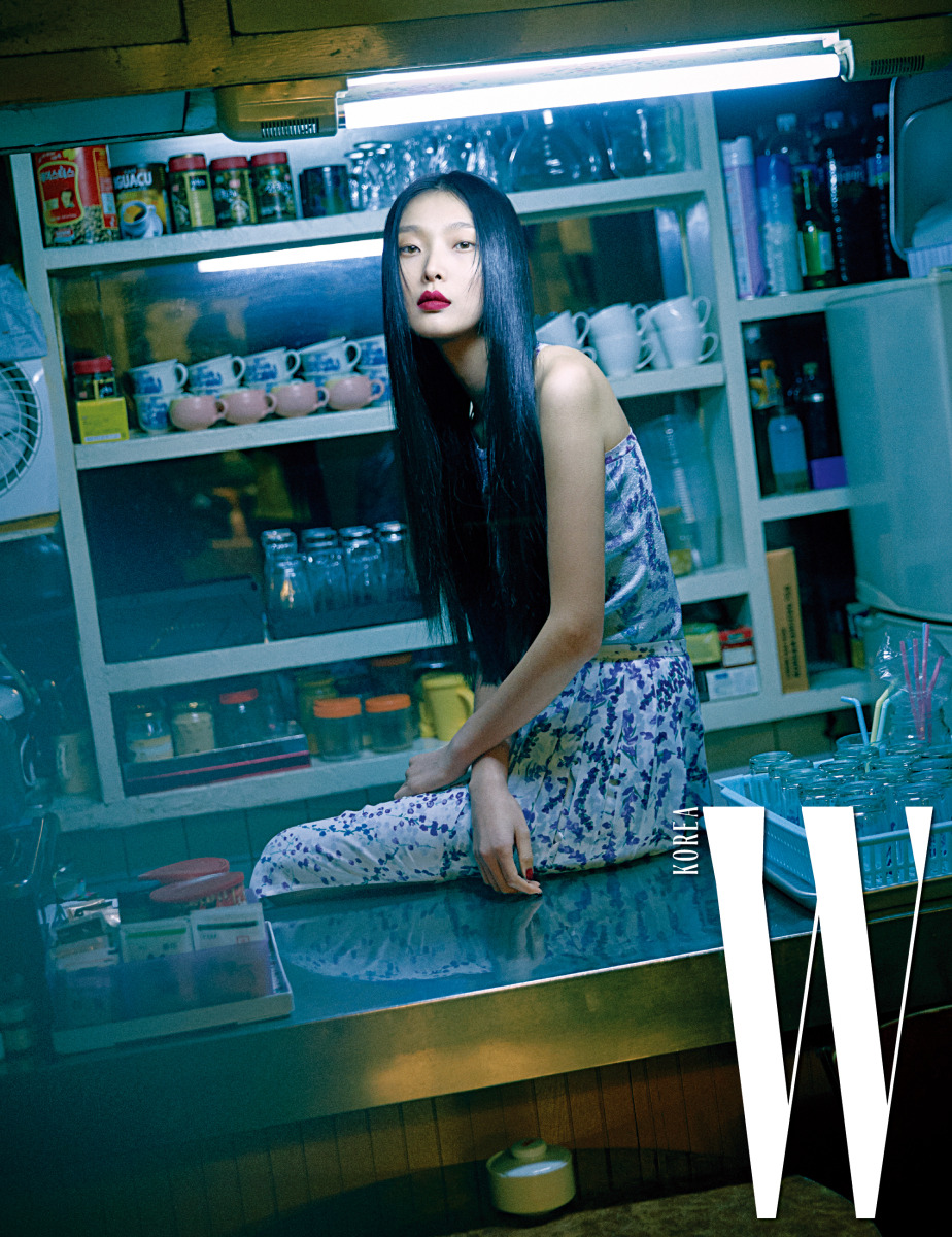 koreanmodel:Kim Sung Hee by Mok Jung Wook for W Korea Jan 2018  