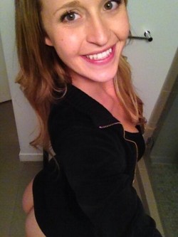 gingerbanks:  Follow my blog for more, and send me an ask to get my free cam details now!  Reblogged by tumblr.viewer