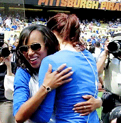 bellamyyoung:  The Scandal ladies at Dodger Stadium 7th April 2013 x 