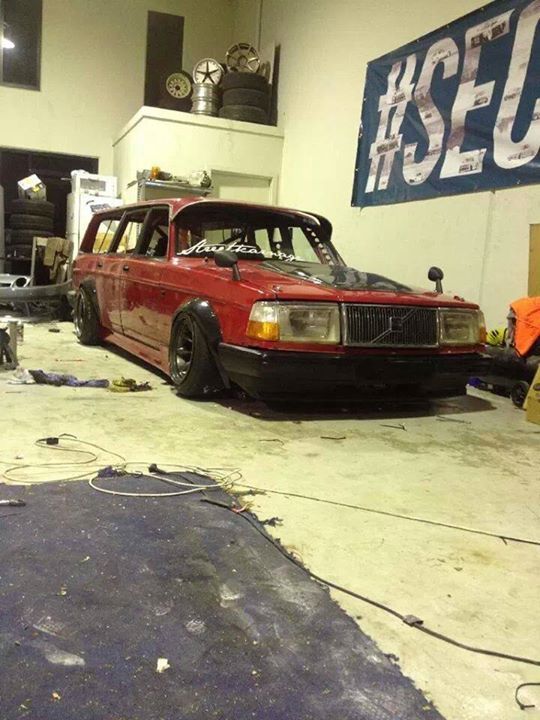 classandcars:  lateststancenews:  Stance Inspiration - Get inspired by the lowered