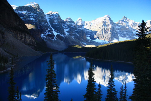 Sex yufeipan:  Moraine Lake, Banff National pictures