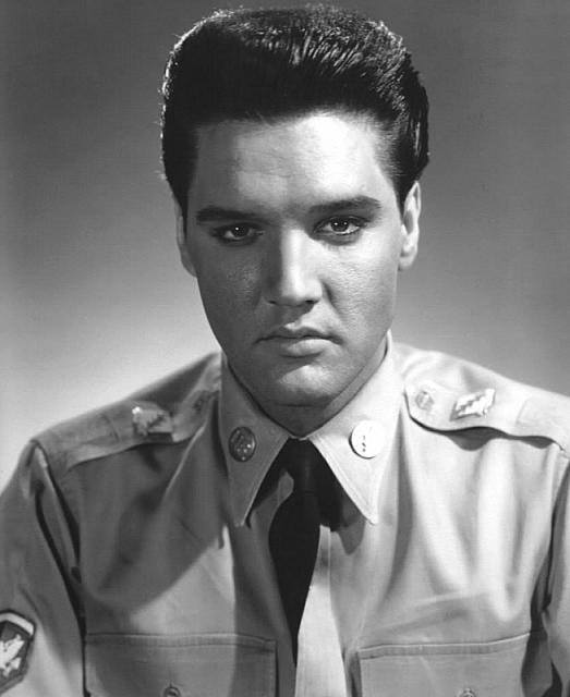 real-edgarcasco:  Elvis PresleyBlues (1960) Photo shoot for G.I. Blues (Paramount).