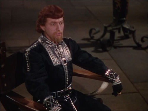 recycledmoviecostumes:This costume was first seen in the 1938 film The Adventures of Robin Hood, whe