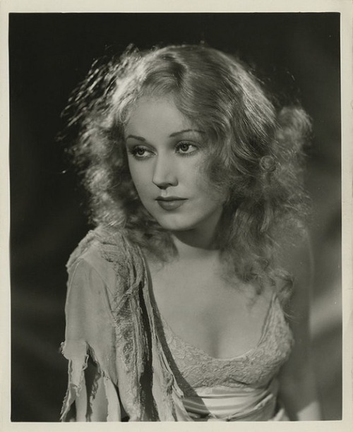 retrogasm:  Fay Wray in King Kong
