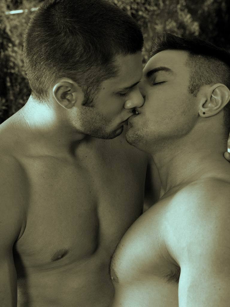fraternityrow:    Fraternity Row | Love Wins   