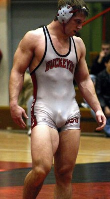 Wrestlersandsinglets:  Follow Me For Hot Wrestlers In Sexy Singlets =)