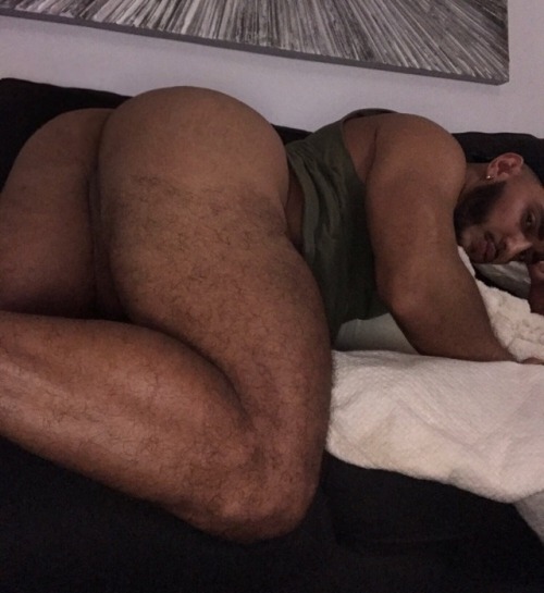 oooc30: Humpday