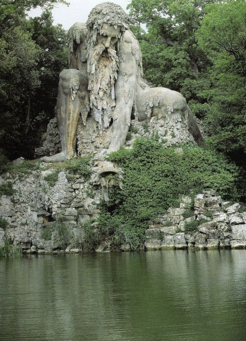 red-lipstick:Gigantic 16th century sculpture known as Colosso dell’Appennino, or the Appennine Colossus located in the park of Villa Demidoff (just north of Florence, Italy). It was erected in 1580 by Italian sculptor Giambologna (1529-1608, Italy).