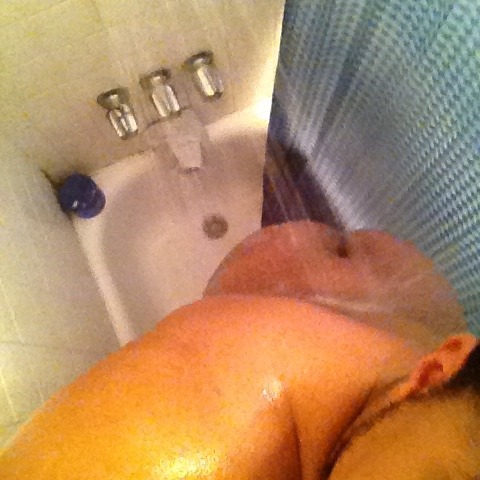 rone9:  First attempt at happy shower fun time! Hope you like it!
