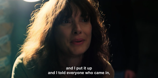 beachdeath:  beachdeath:  beachdeath:  beachdeath: overinvested pflag mom joyce byers  oh my god i was joking  it’s so he can’t escape until she’s done telling him he’s valid 