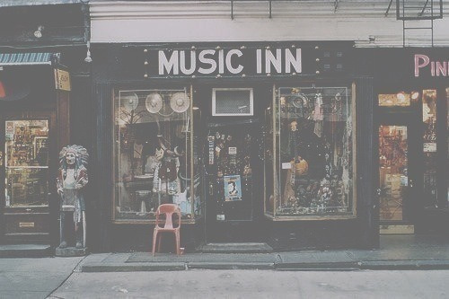 †'Misguided Ghosts'†