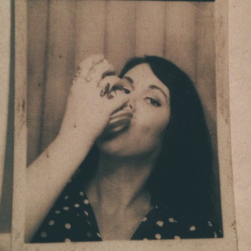 ablacklodge:Just in case you wanted to know what women look like shotgunning beers.