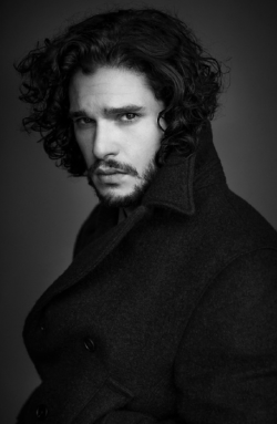 gypsyrose27:  What a sexy bastard. (Get it?)  You. know. nothing. John Snow