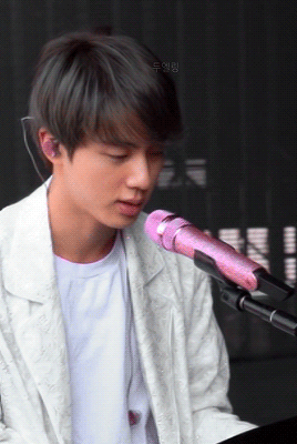 Barefaced Seokjin Rehearsing For Epiphany