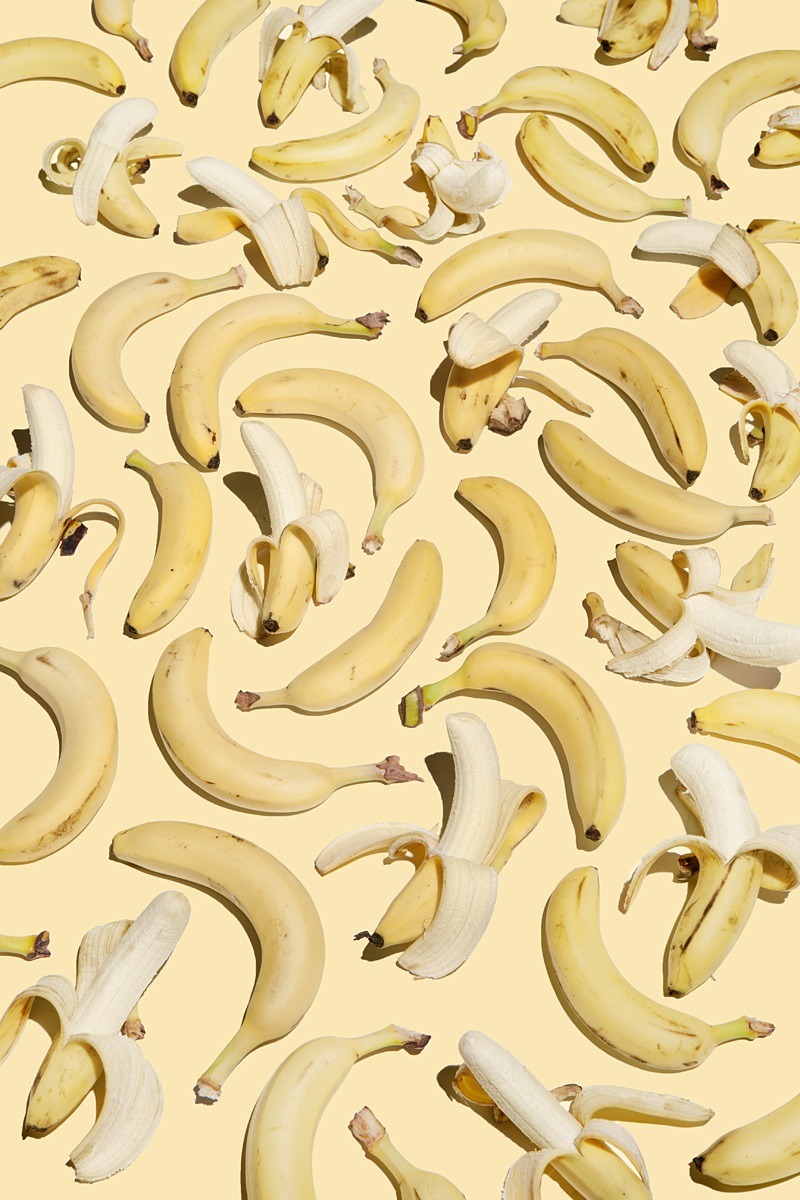 narcissusskisses:  © Daniel Seung Lee Banana party
