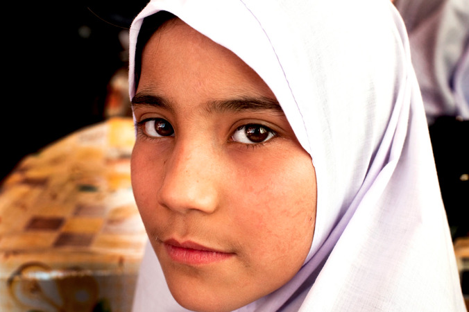 afghanistaninphotos:  School girls. Afghanistan. ©Ellie Kealey 
