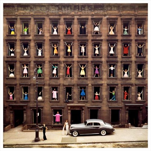 notyourbirthdayanymore:Girls in the Window, Ormond Gigli, 1960 (shot on the day before the building 