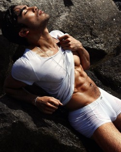 meatmarketblog:@dakotaadan by @sreyesphotos