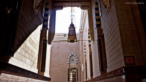 islamic-art-and-quotes:  Islamic Lantern Hanging in Madinah Alley (The Prophet’s Mosqe, Madinah, Sau