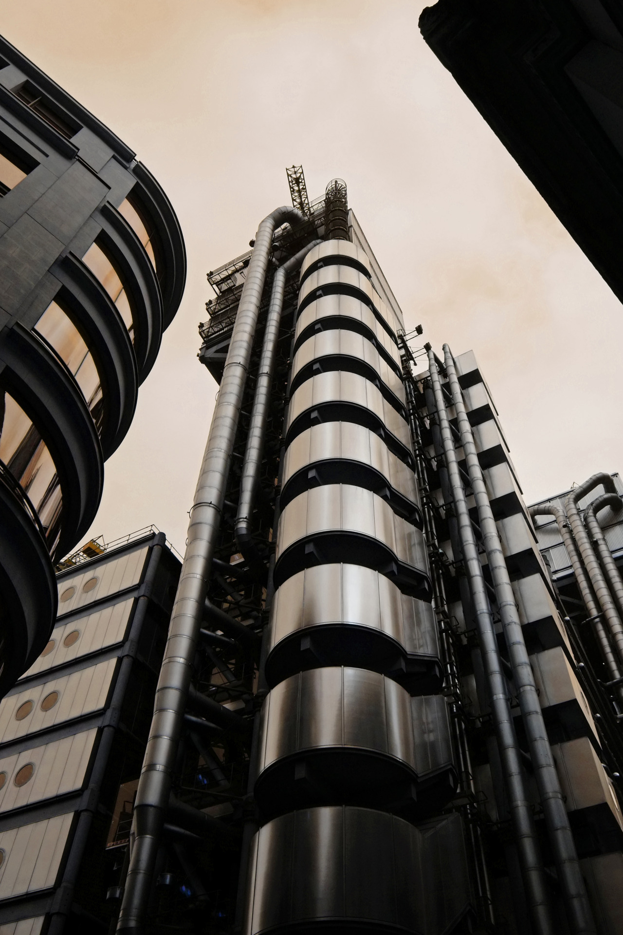 scavengedluxury:  Lloyds Building. London, March 2013.  