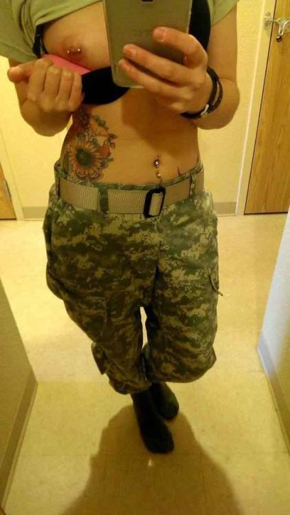 Porn militarygirlswivesgirlfriends.tumblr.com photos