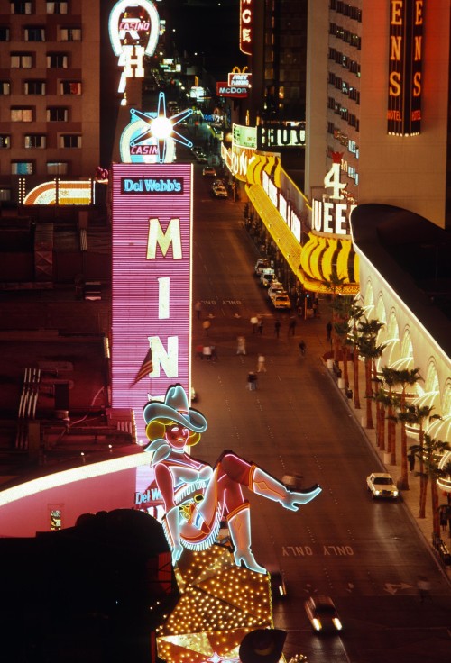 vintagelasvegas:Fremont St, 1986. View from Plaza Hotel. Photos by Blanton Owen, Nevada Arts Council