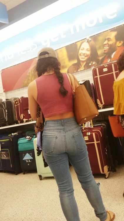 Another sexy latina teen in jeans (part 3)