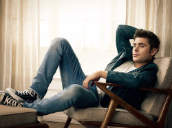 meninvogue:Zac Efron