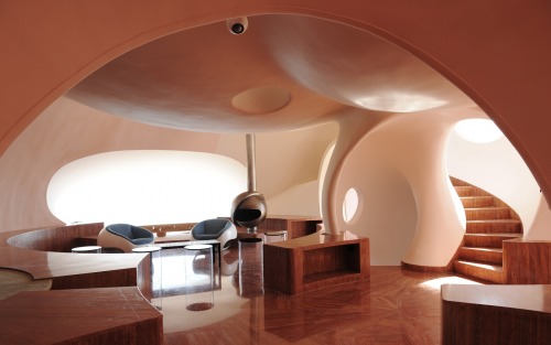 Sex moodboardmix: Pierre Cardin “Palais Bulles” pictures