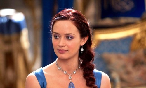 malenaboleyn:Emily Blunt as Elizabeth of York (1466-1503), queen of England and Yorkist heiressEliza