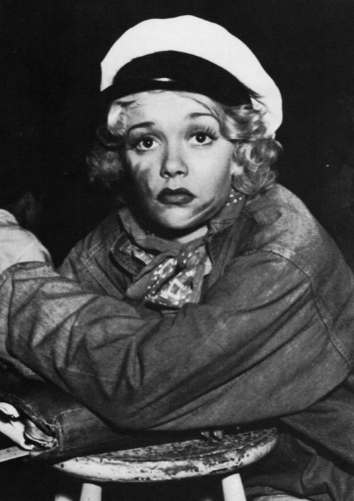 Jane Wyman on the set of Tugboat Annie Sails Again (1940)