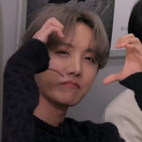 HOSEOK LAYOUTS