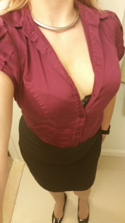 Business sexy outfit from happy hour last week. Partially targeted at certain people who have a thin