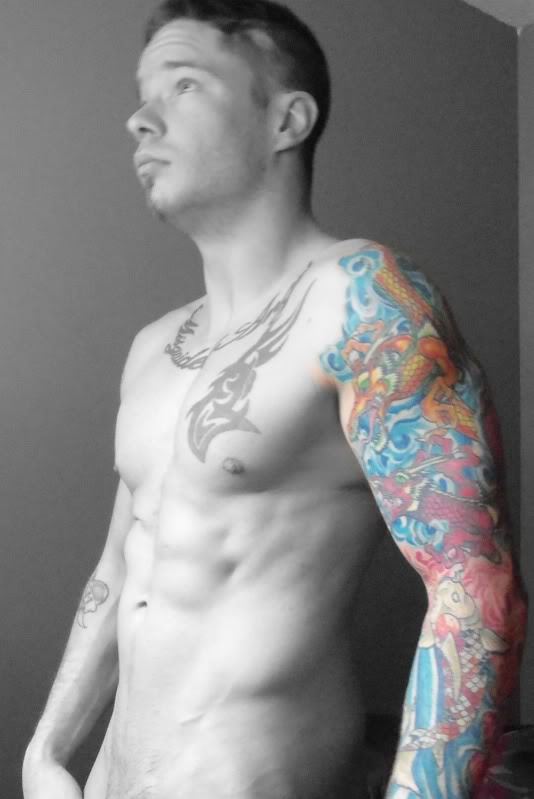 spyndexxposed:  Yeahh he is straight… but FUCKIN hot…. love his cockk! thanks