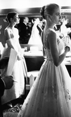 Kristensmagicdust:  Audrey Hepburn And Grace Kelly Backstage At The 28Th Annual Academy