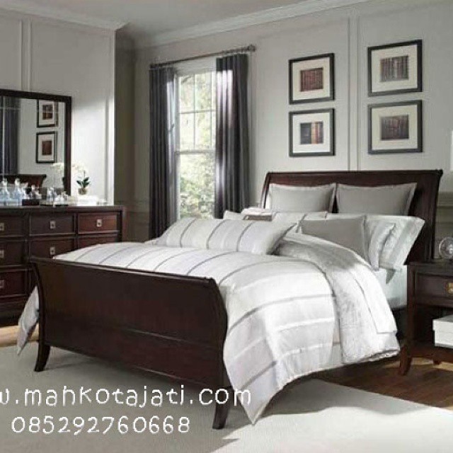 Black king sleigh bed bedroom set