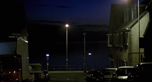 cinemawithoutpeople:Cinema without people: Morvern Callar (2001, Lynne Ramsay, dir.)