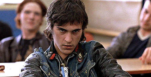 daisyridleys: Joaquin Phoenix in To Die For (1995) dir. Gus Van Sant