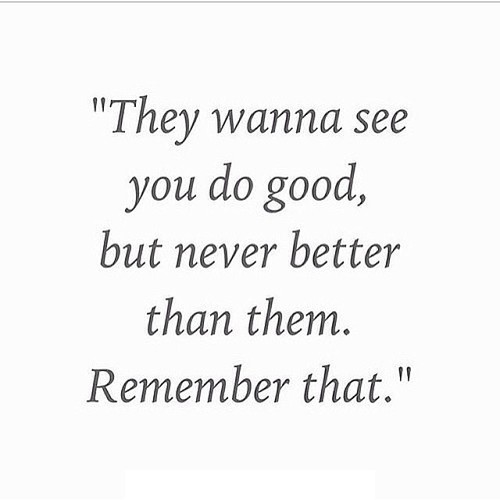 iglovequotes:  http://iglovequotes.net/