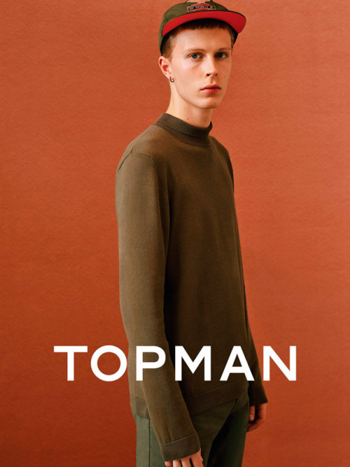 TOPMAN Fall/Winter 2016 Campaign PreviewHere is the first look at TOPMAN‘s Fall/Winter 2016 campaign